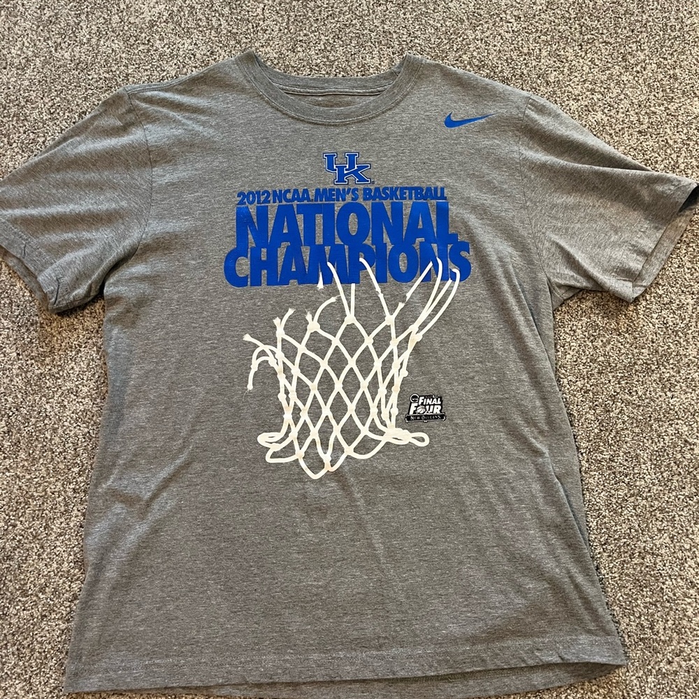 Nike Gray ‘12 Kentucky Basketball Champions T-Shirt